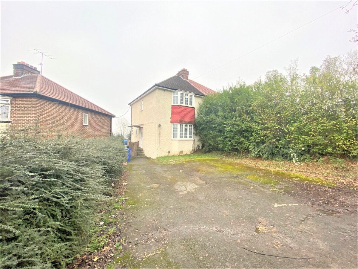 3 Bedroom House -  High Wycombe