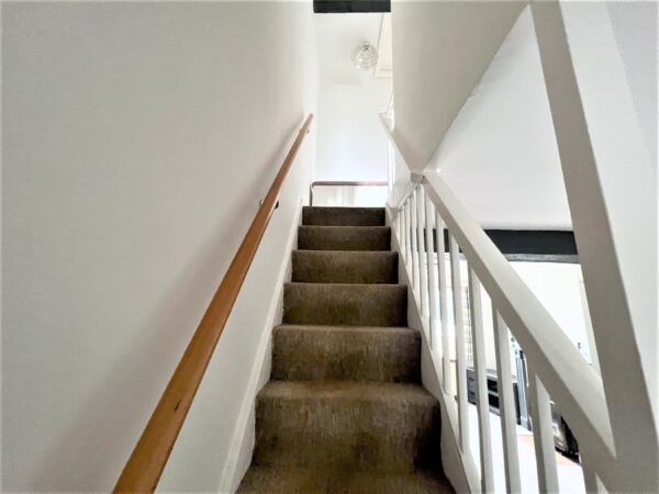 1 Bedroom House  - High Wycombe