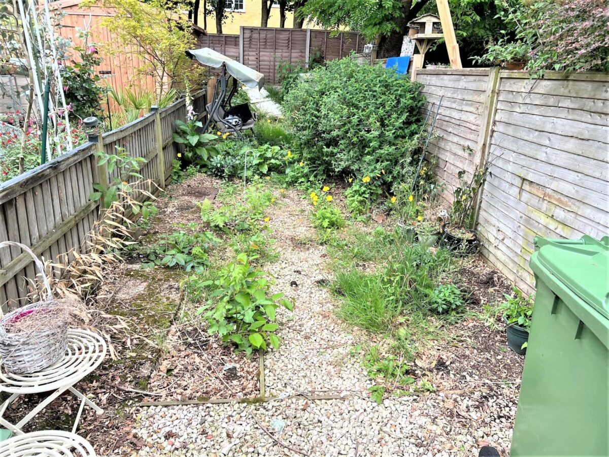 1 Bedroom House  - High Wycombe