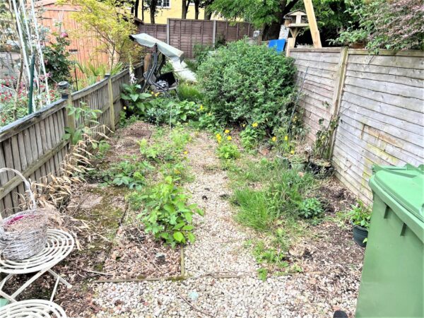 1 Bedroom House  - High Wycombe