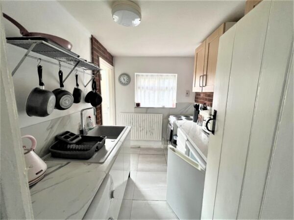 1 Bedroom House  - High Wycombe