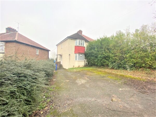 3 Bedroom House -  High Wycombe