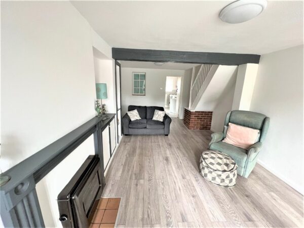 1 Bedroom House  - High Wycombe
