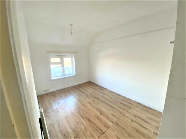 3 Bedroom House  - High Wycombe