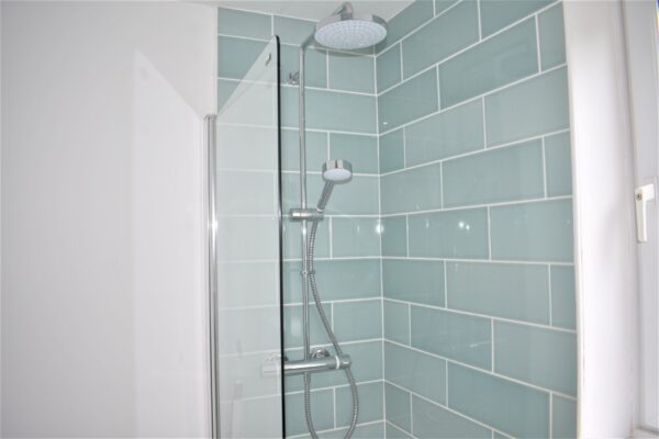 3 Bedroom House  - High Wycombe
