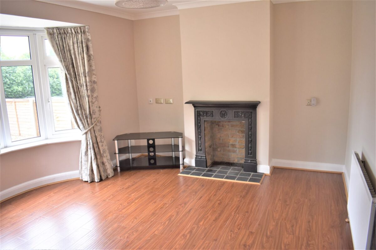 3 Bedroom House  - High Wycombe