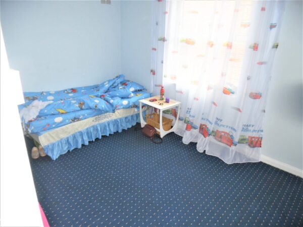 3/4 Bedroom House - High Wycombe