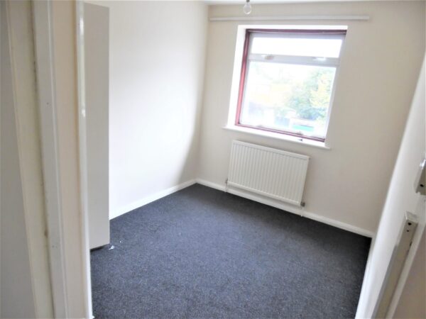 3/4 Bedroom House  - High Wycombe