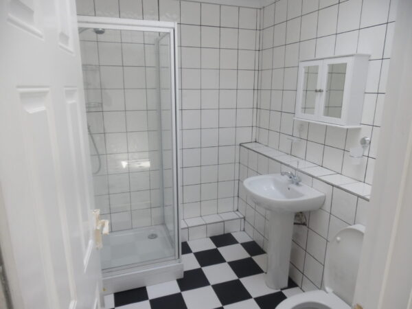 1 Bedroom Flat  - High Wycombe