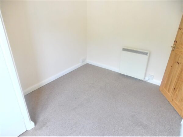 2 Bedroom House - High Wycombe