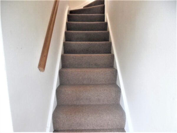 2 Bedroom House - High Wycombe