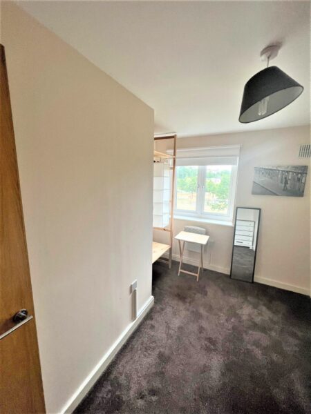 2 Bedroom Flat  - High Wycombe