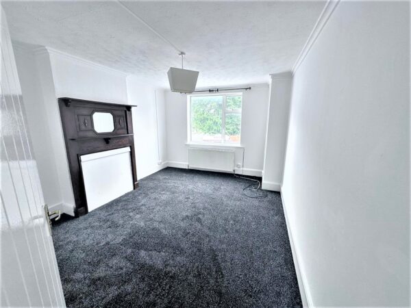 4 Bedroom Flat - High Wycombe