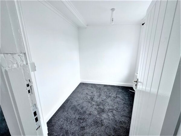 4 Bedroom Flat - High Wycombe