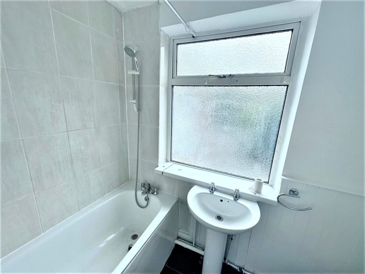 4 Bedroom Flat - High Wycombe