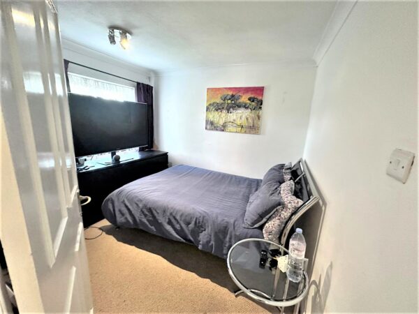 2 Bedroom  - High Wycombe