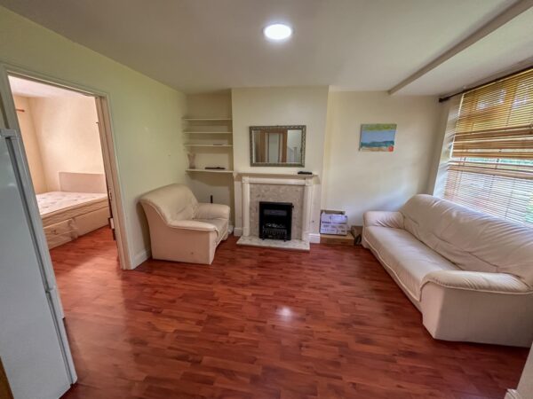 4 Bedroom House - High Wycombe