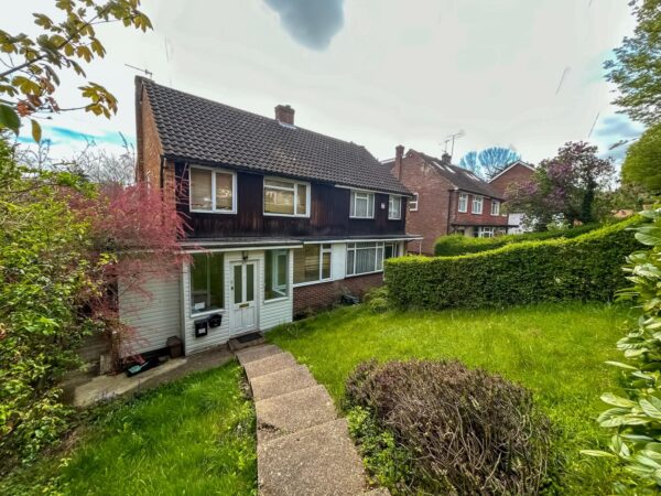 4 Bedroom House - High Wycombe