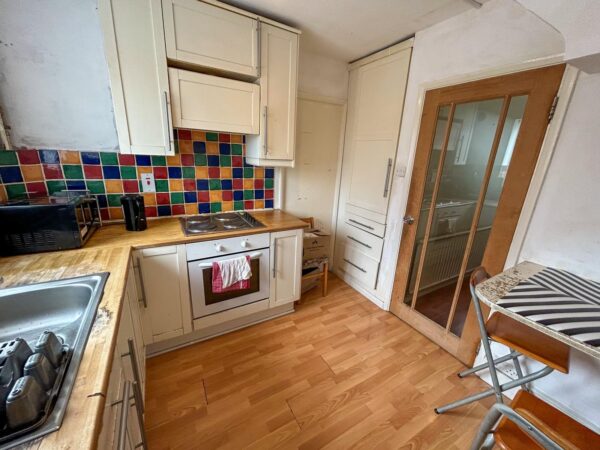 4 Bedroom House - High Wycombe