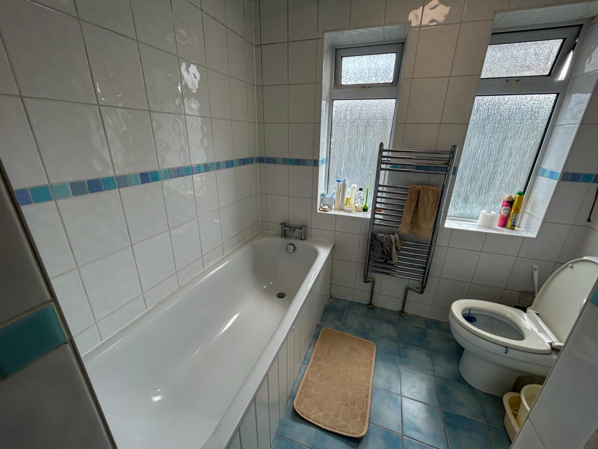 4 Bedroom House - High Wycombe