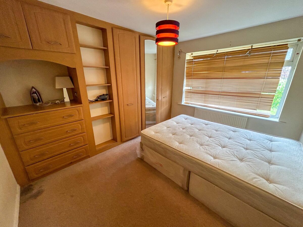 4 Bedroom House - High Wycombe