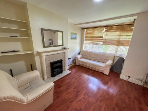 4 Bedroom House - High Wycombe