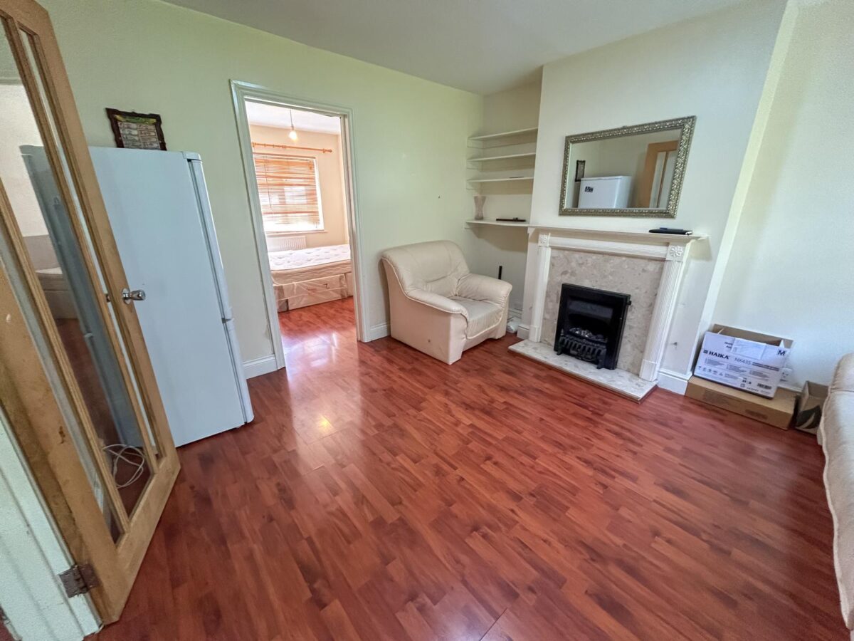 4 Bedroom House - High Wycombe