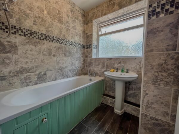 1 Bedroom Flat  - High Wycombe