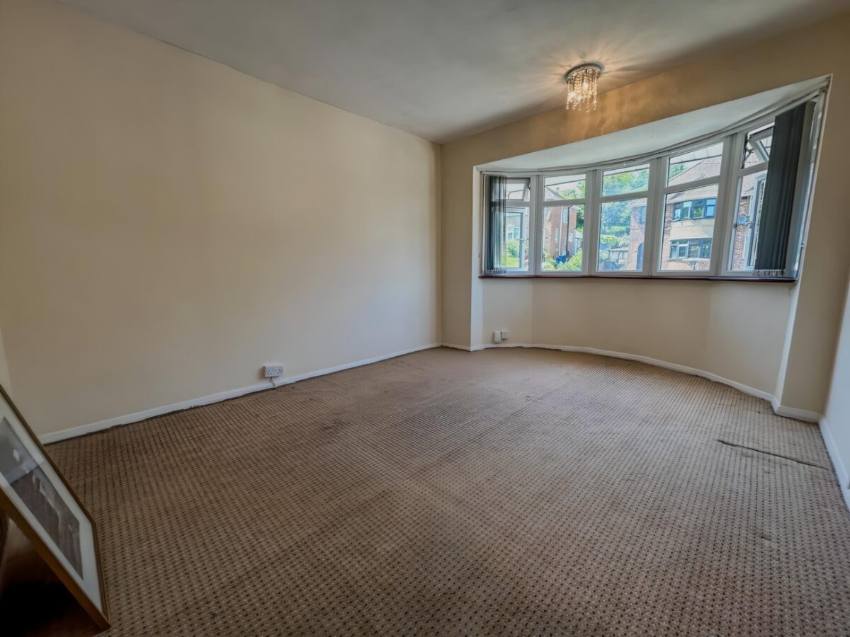 1 Bedroom Flat  - High Wycombe