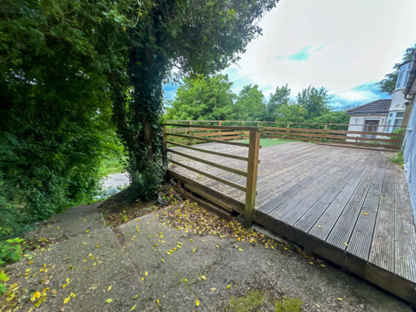 3 Bedroom Bungalow  - High Wycombe