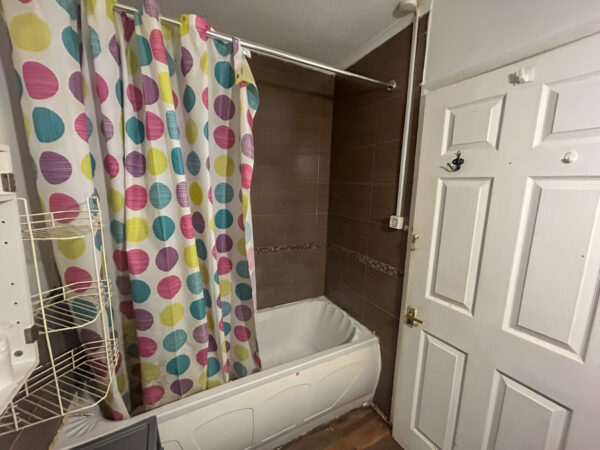 3 Bedroom Bungalow  - High Wycombe