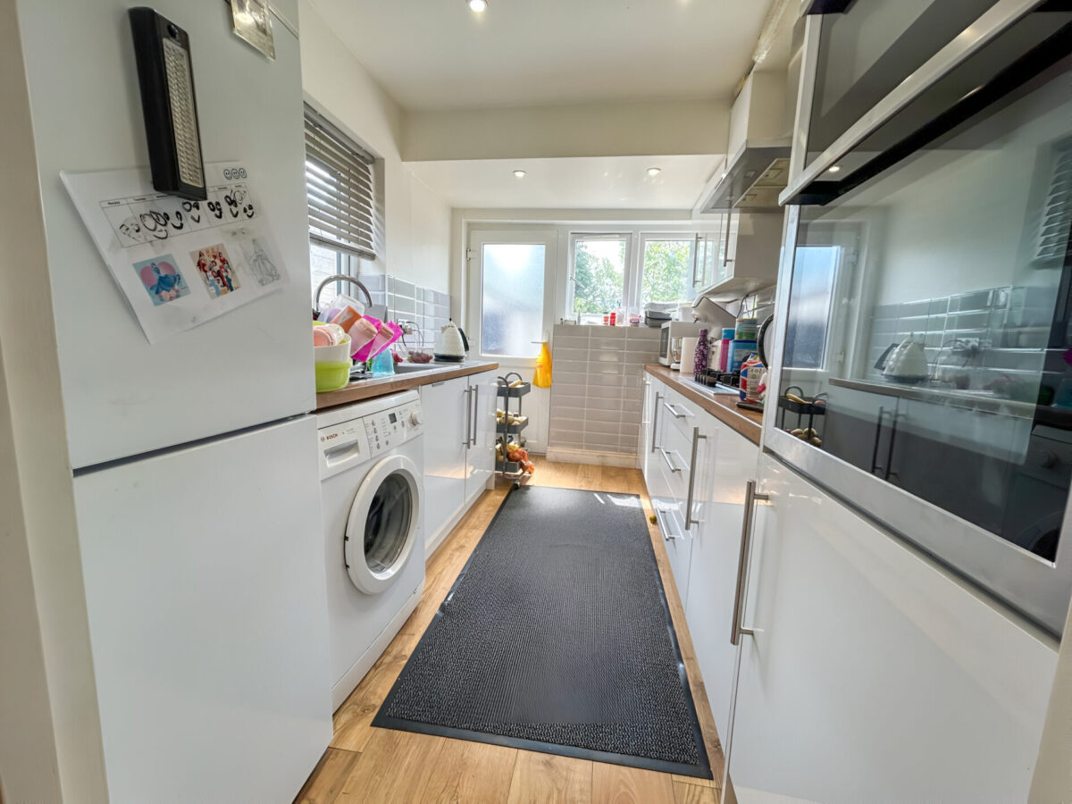 3 Bedroom House  - High Wycombe