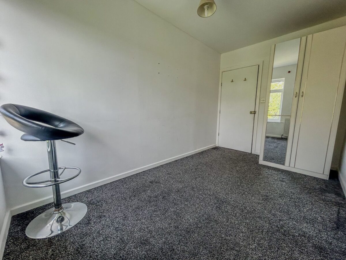 3 Bedroom Flat - High Wycombe