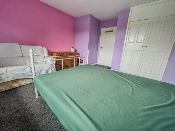 3 Bedroom Flat - High Wycombe