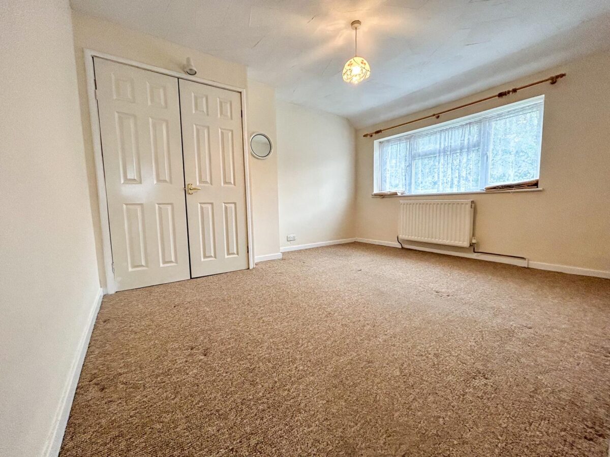 3 Bedroom House  - High Wycombe