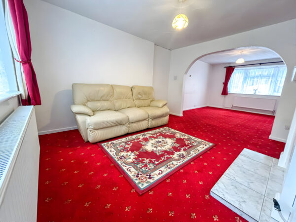 3 Bedroom House  - High Wycombe
