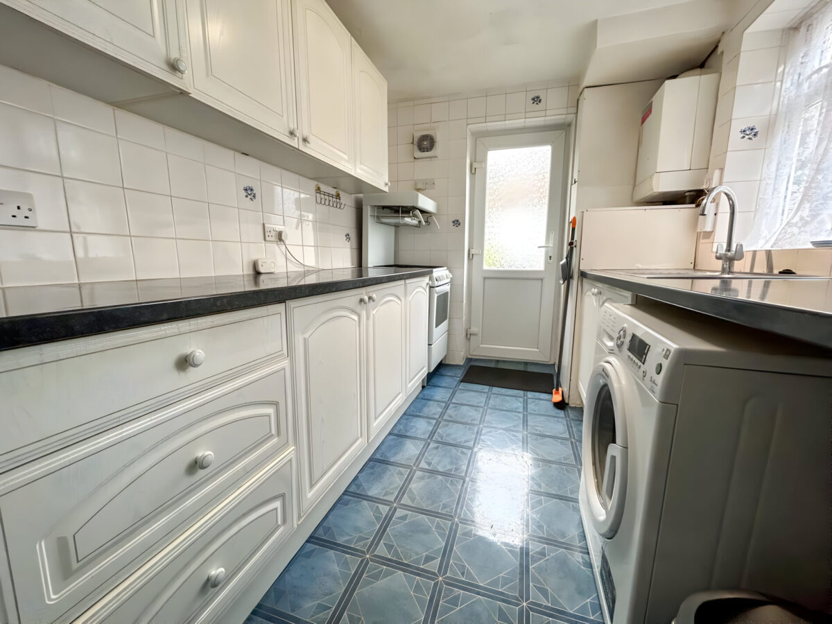 3 Bedroom House  - High Wycombe