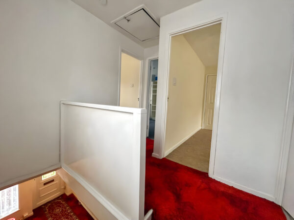 3 Bedroom House  - High Wycombe