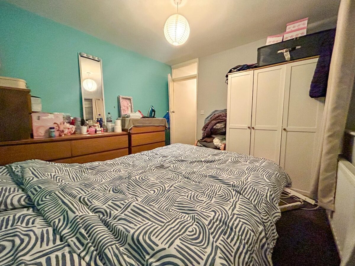 2 Bedroom Maisonette  - High Wycombe