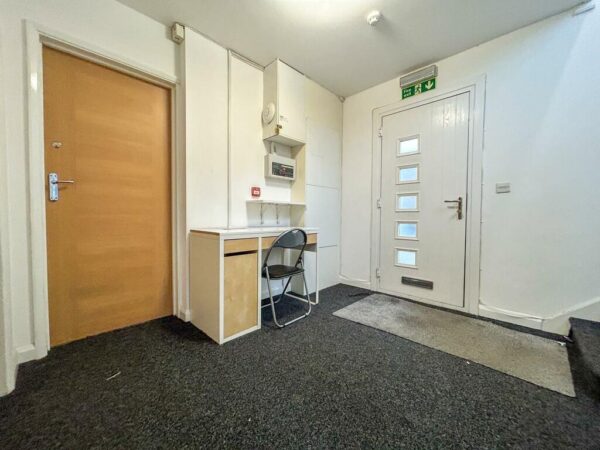 Double Room  - High Wycombe  (Bills Included)