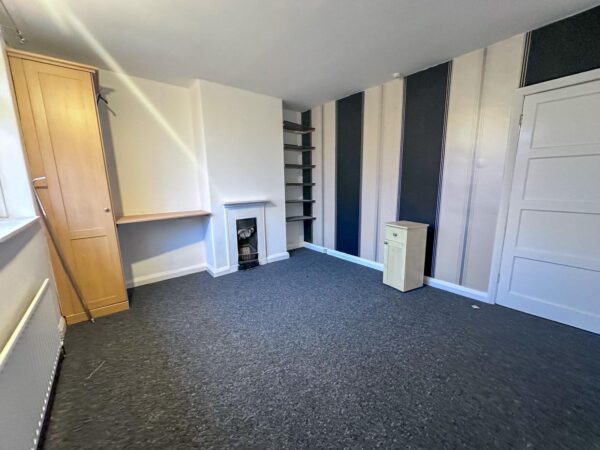 2 Bedroom House  - Stoke on Trent