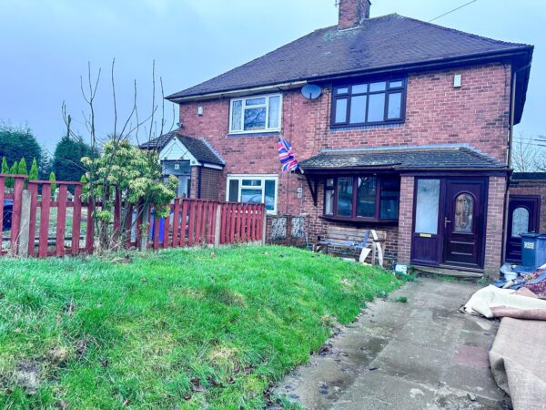 2 Bedroom House  - Stoke on Trent