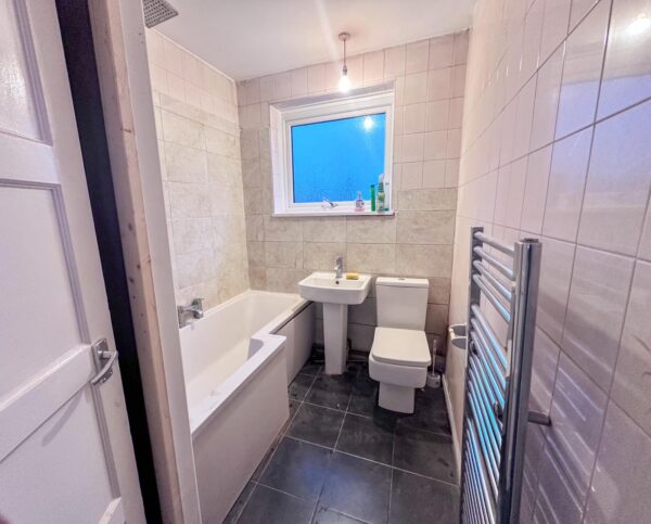 2 Bedroom House  - Stoke on Trent