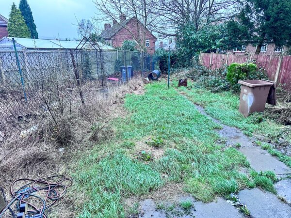 2 Bedroom House  - Stoke on Trent