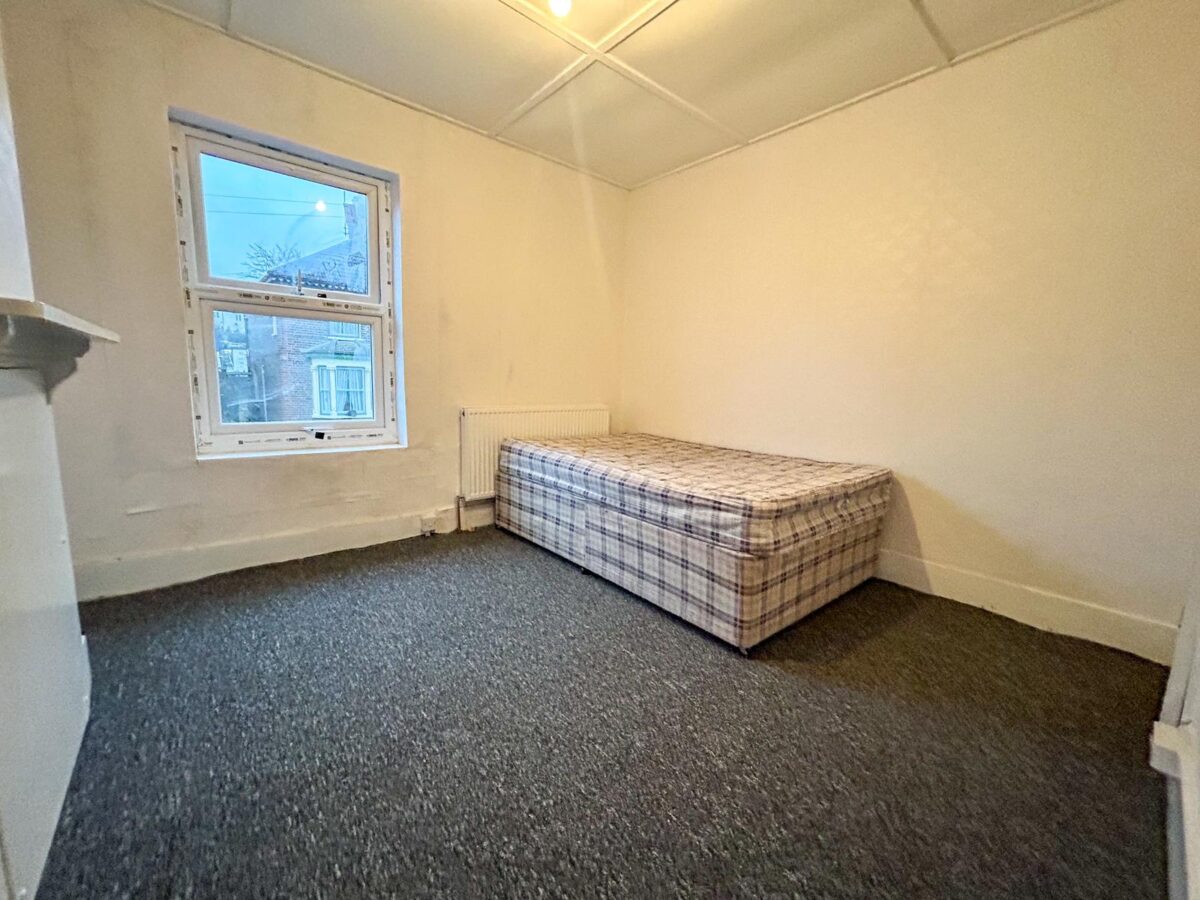 3 Bedroom House - High Wycombe