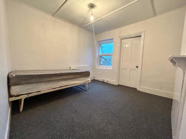 3 Bedroom House - High Wycombe