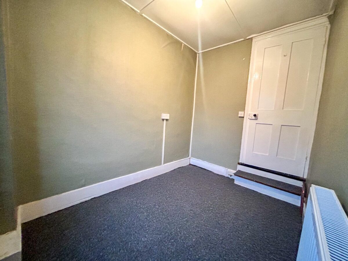 3 Bedroom House - High Wycombe