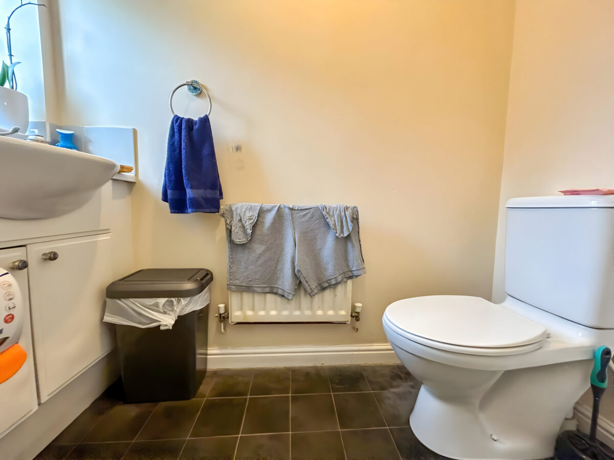 3 Bedroom House  - High Wycombe