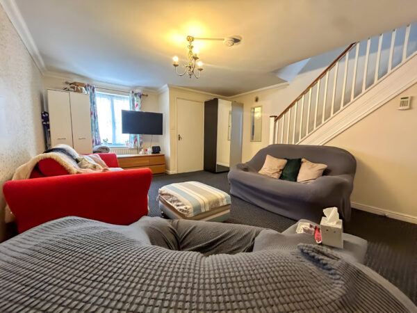 3 Bedroom House  - High Wycombe