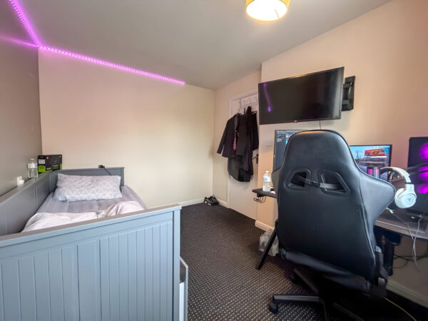3 Bedroom House  - High Wycombe